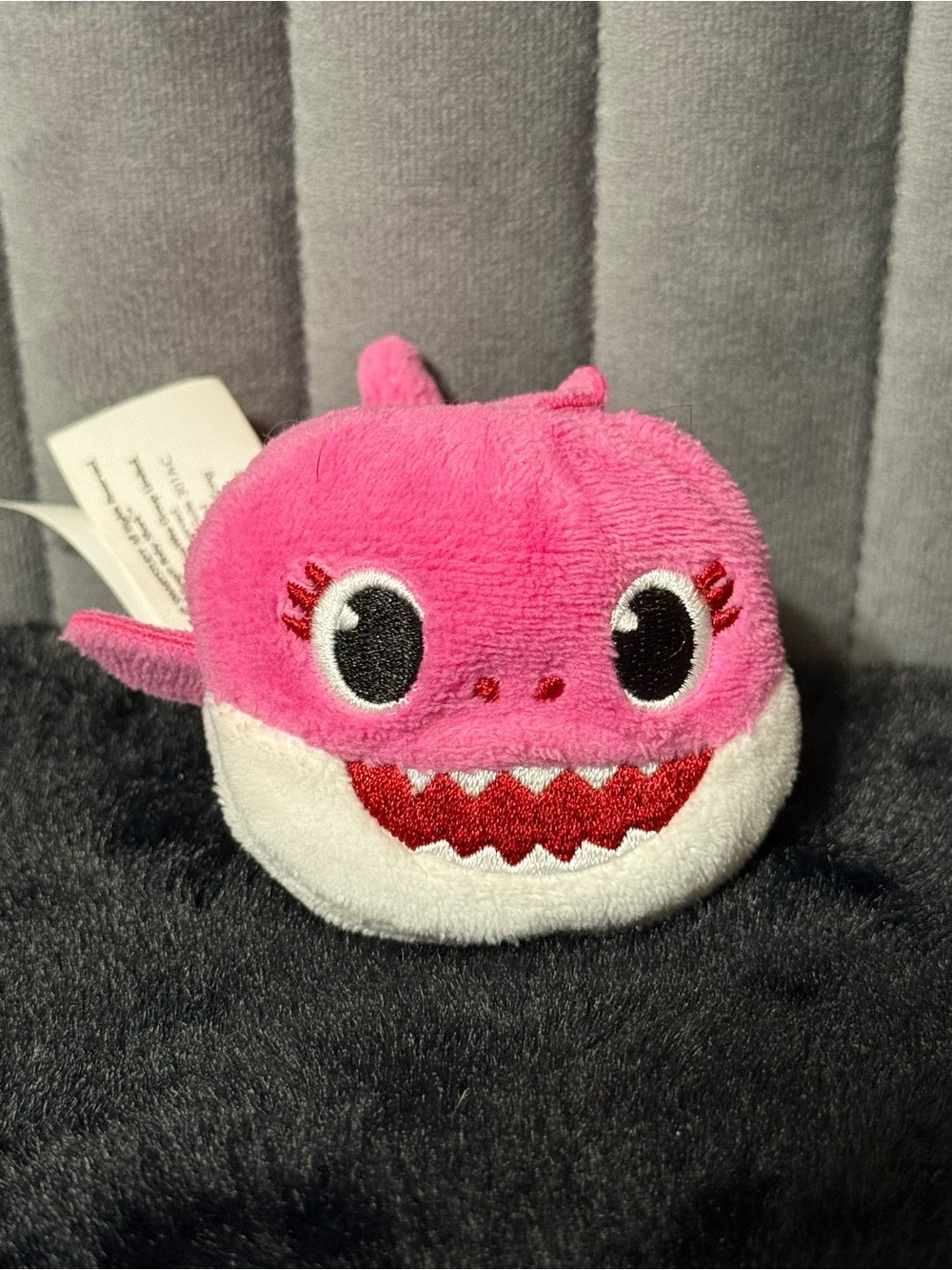 💖4/$25- Pinkfong Baby Shark Mommy Shark Pink Mini Bean Plush Stuffed Animal 2019